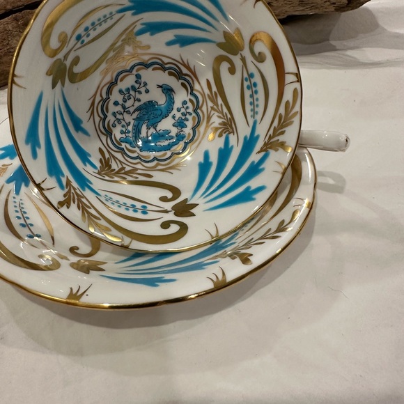 Vintage Royal Chelsea Tea Cup and Saucer - Picture 2 of 12